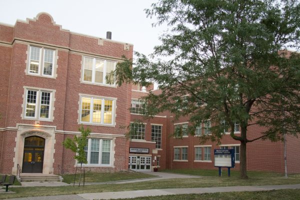 Photo of Moulton Elementary School