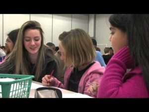 FIFTH GRADE MENTORING – DMPS-TV News thumbnail